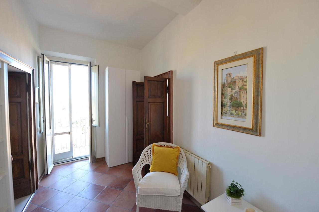 Apartamento Al Bel Panorama Perugia Exterior foto
